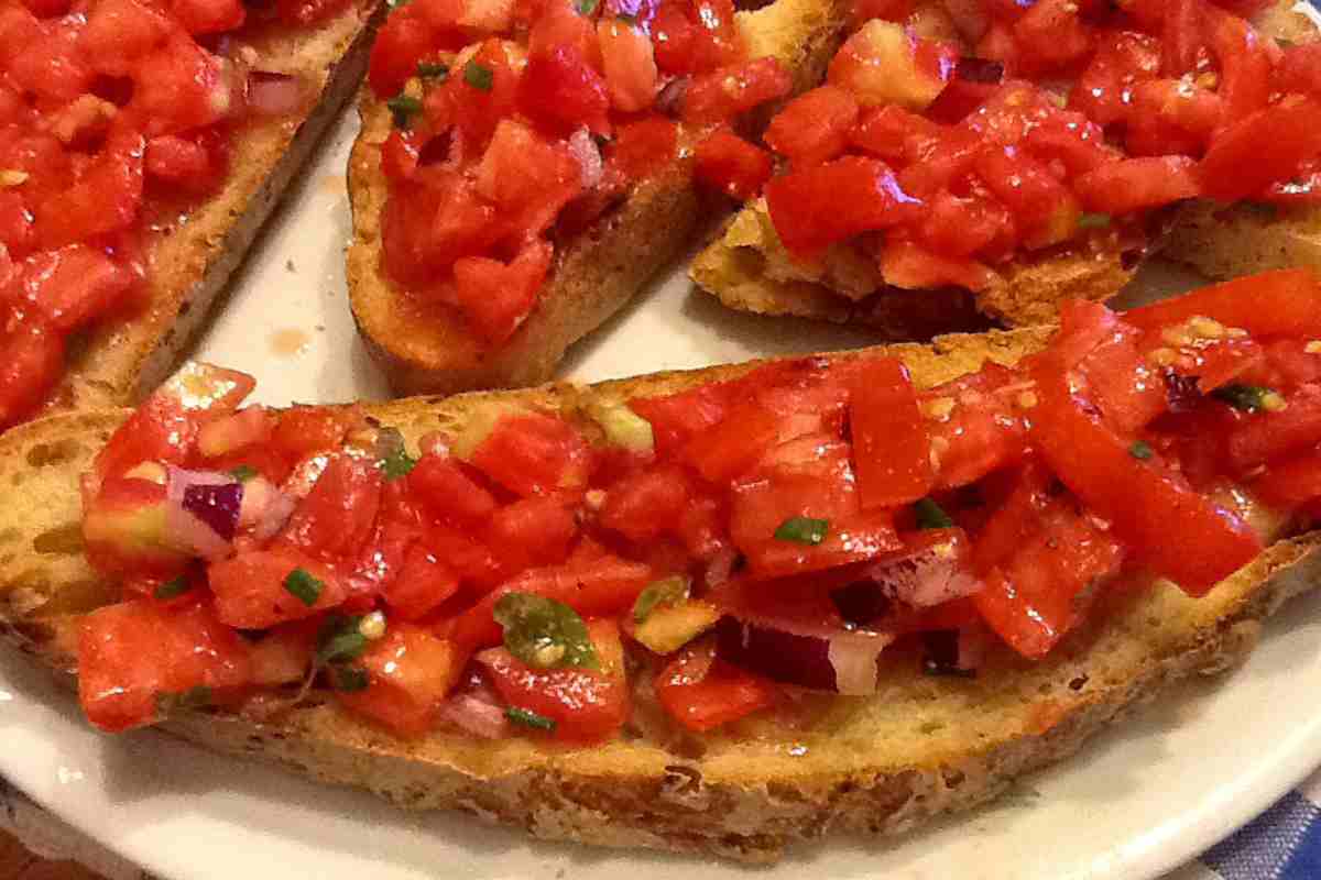 Panzanella romana, la ricetta della tradizione